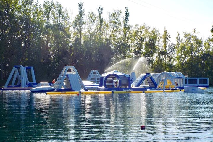 Pool 19 of 29