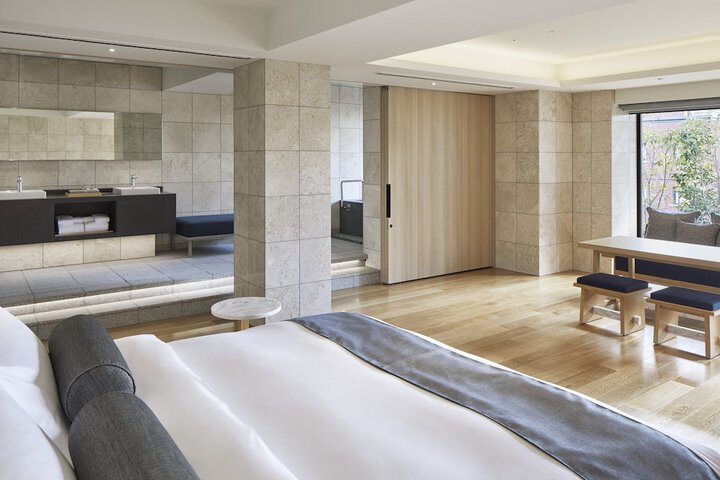 Room 46 of 156