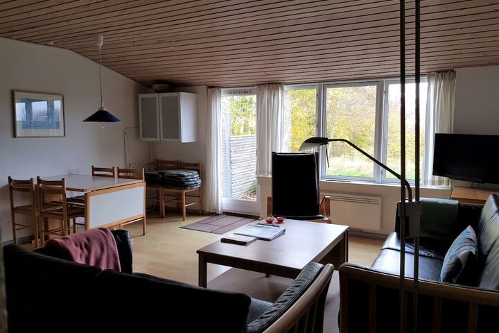 Room 35 of 93