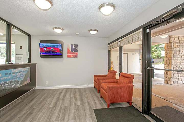 Photo 9