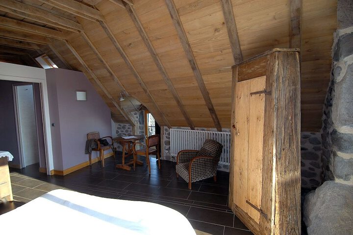 Room 7 of 47
