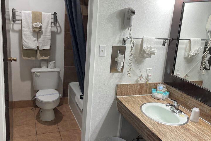 Room 15 of 20
