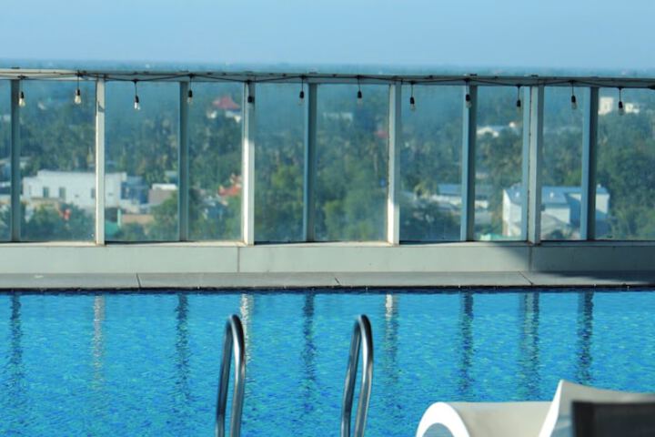 Pool 51 of 80