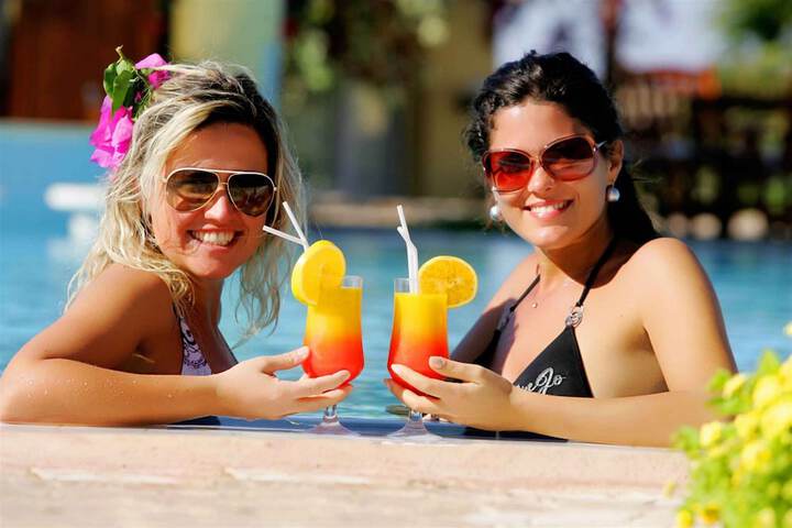 Pool Hotel