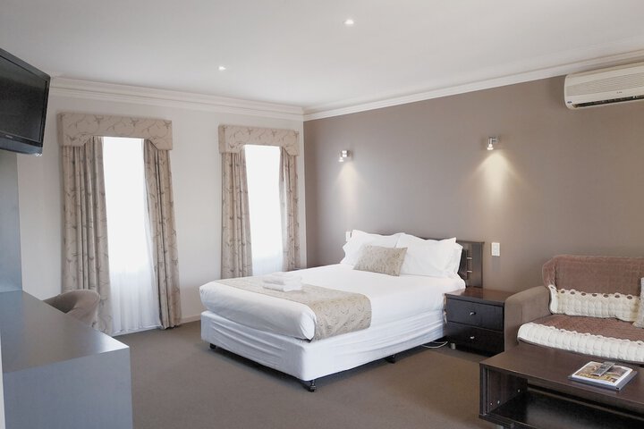 Room 16 of 56