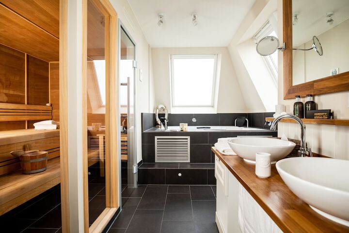 Bath Interior
