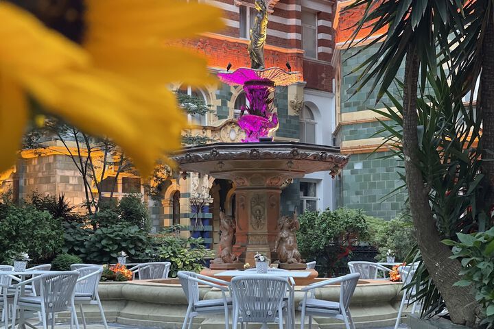 Hotel Exterior 96 of 102