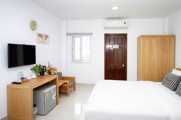 Room 19 of 30