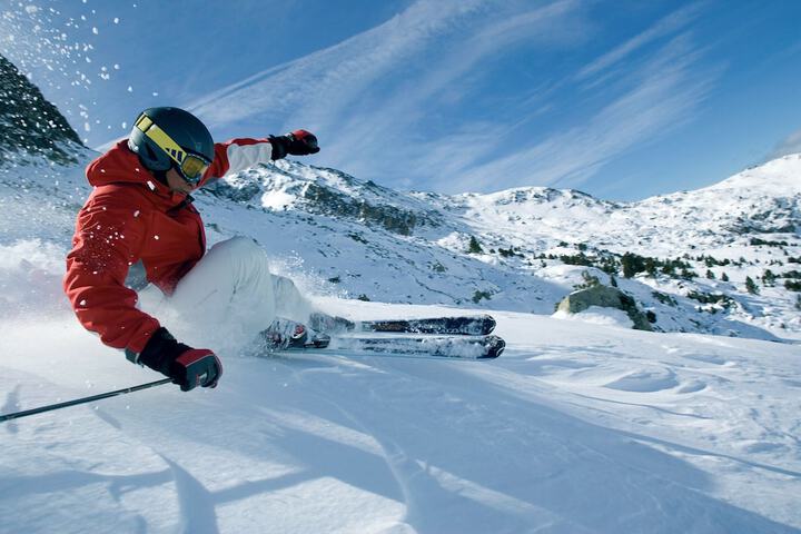 Skiing