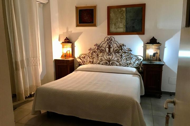 Room 3 of 4