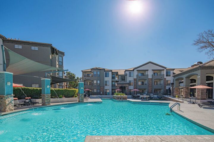 Pool 178 of 193