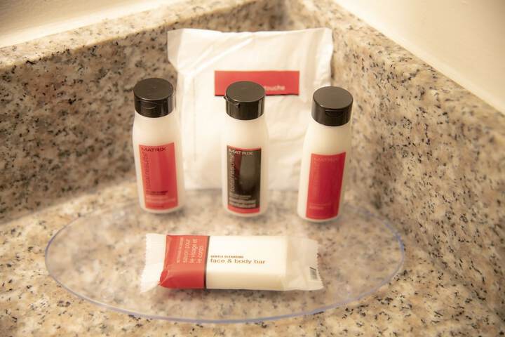 Bathroom amenities