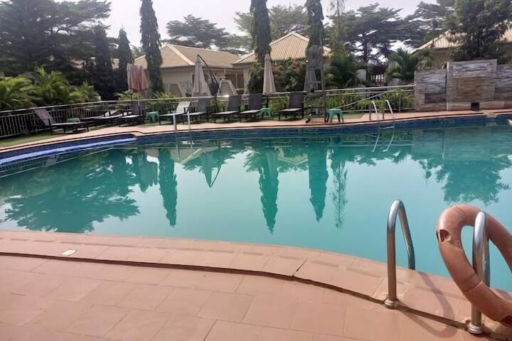 Pool 11 of 50