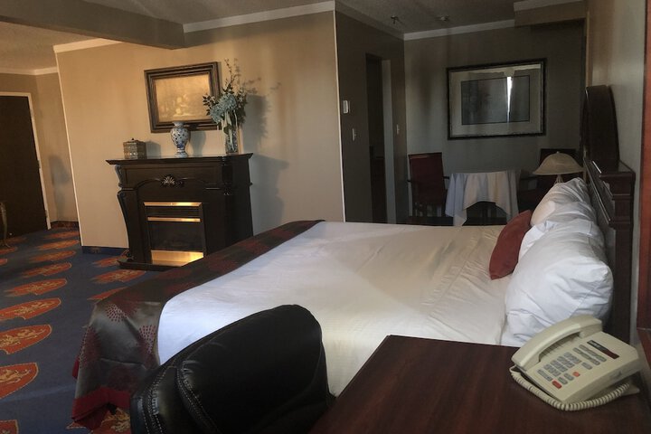 Room 9 of 70