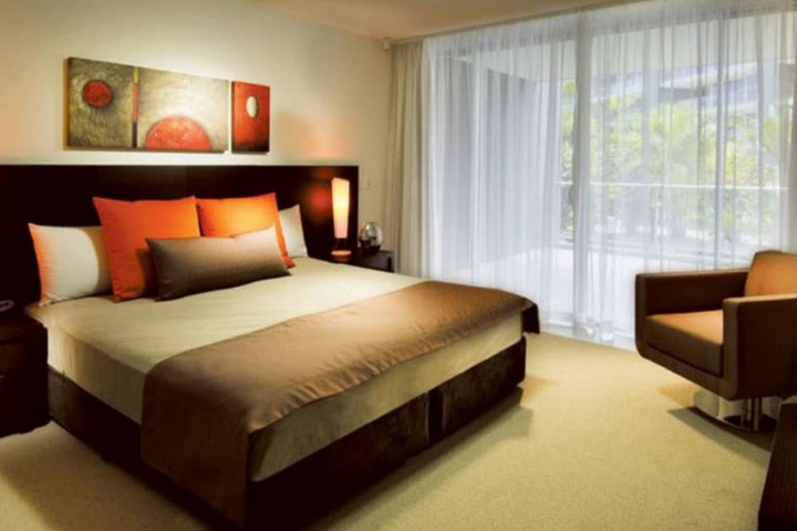Room 3 of 50