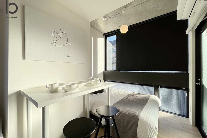 Room 37 of 177