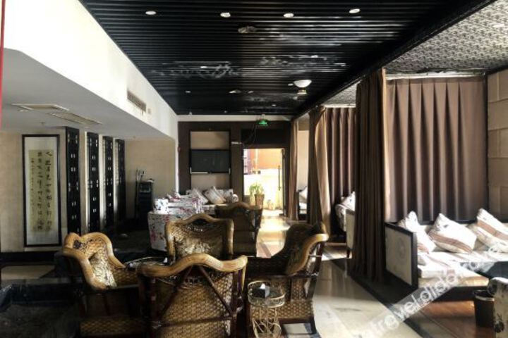 Hotel Interior 11 of 37
