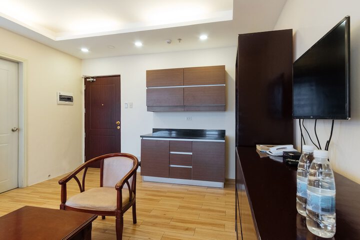 Room 26 of 81