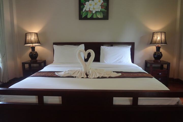 Room 8 of 86