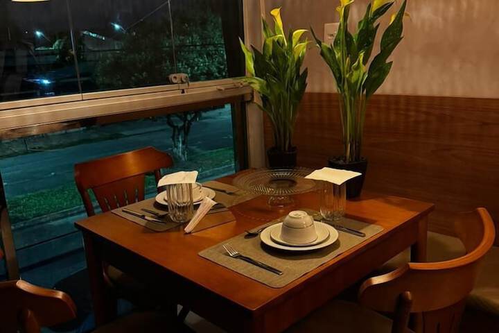 Dining 21 of 25