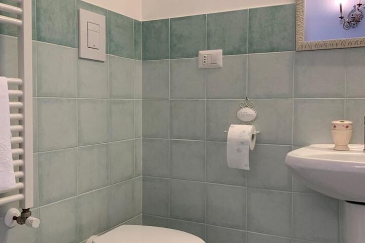 Room 40 of 51