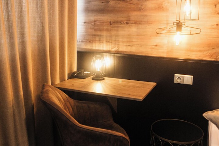 Room 38 of 70