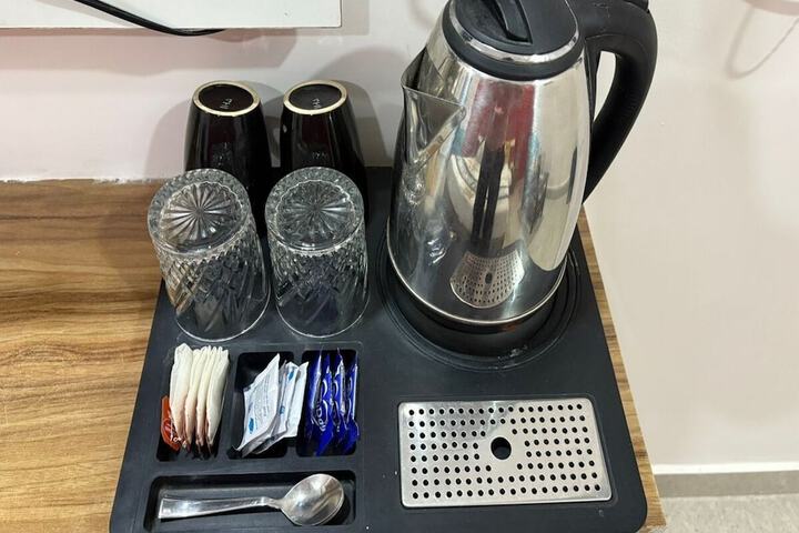 Breakfast/Coffee Service 26 of 48