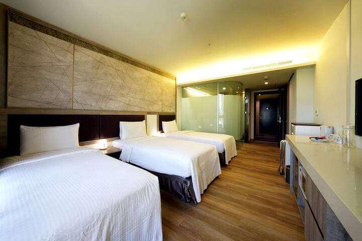 Room 48 of 155