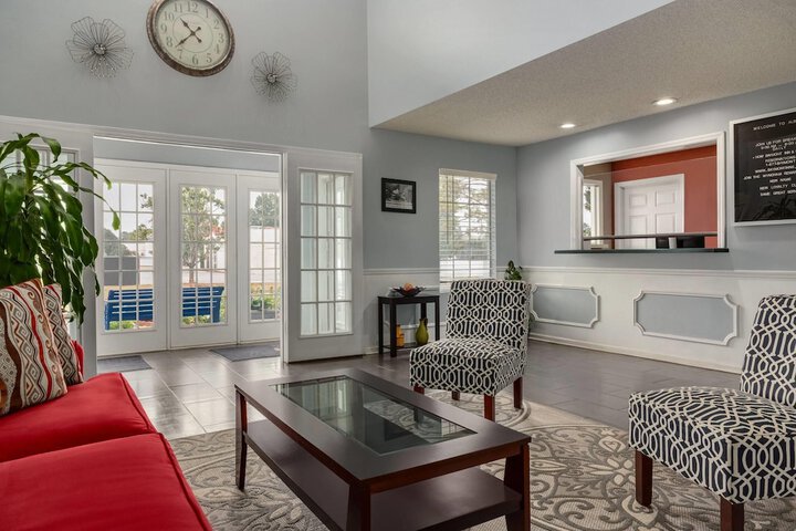 Hotel Interior 4 of 36