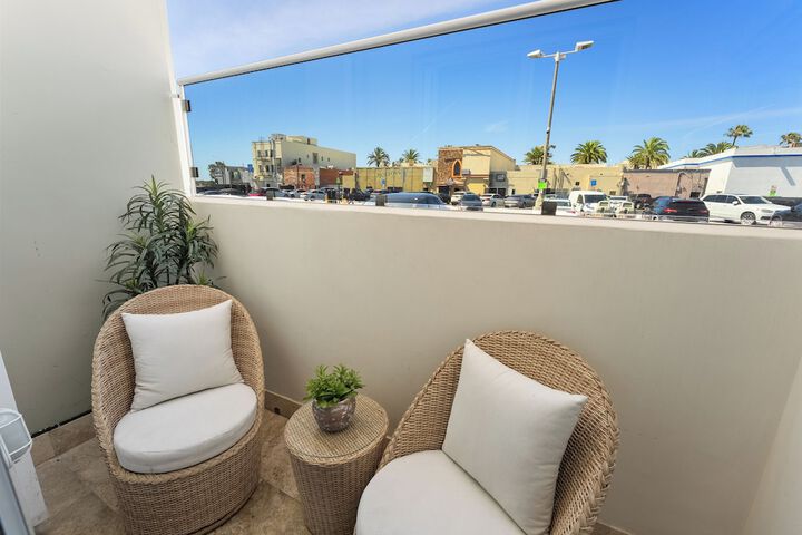 Terrace/Patio 95 of 98