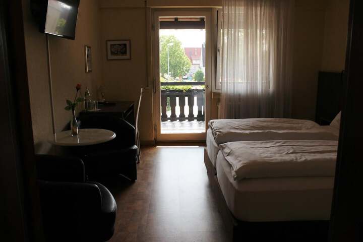 Room 17 of 58