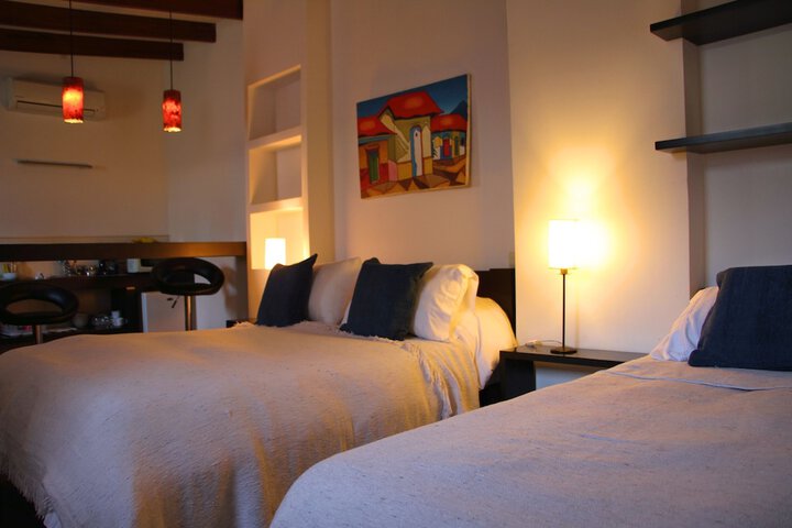 Room 4 of 133