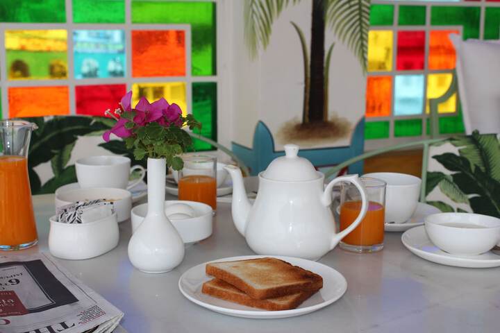 Breakfast/Coffee Service 38 of 53