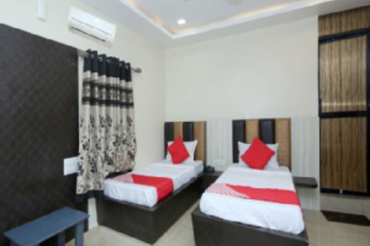 Room 356 of 407