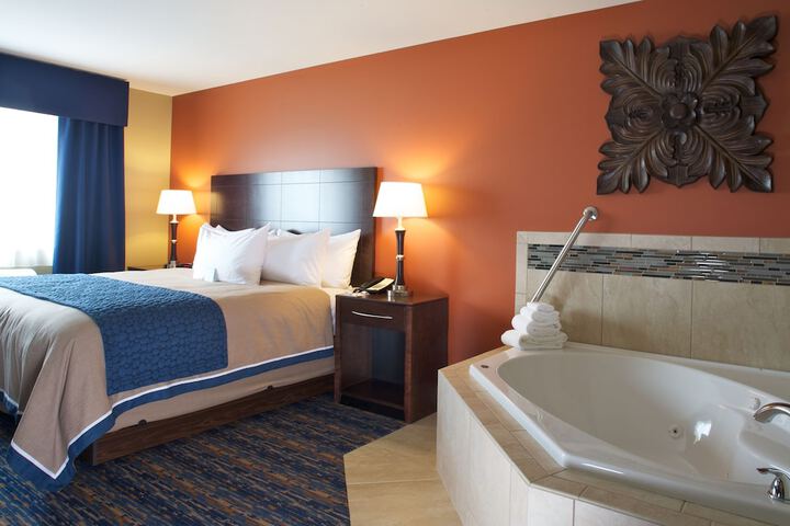 Standard | King Bed (2 of 12)