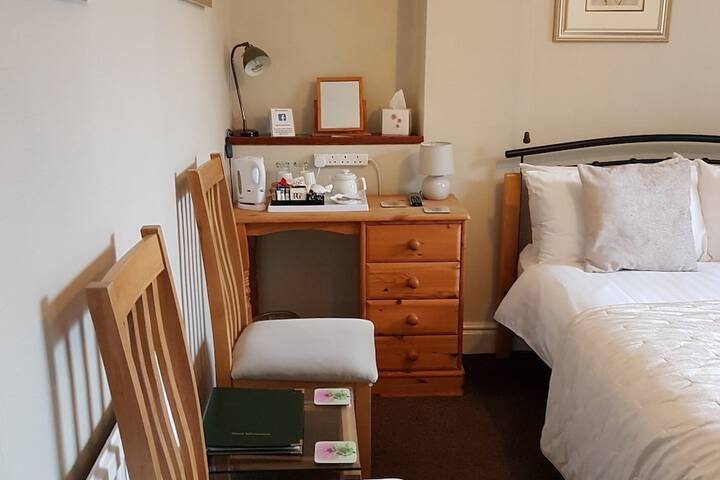 Room 11 of 62