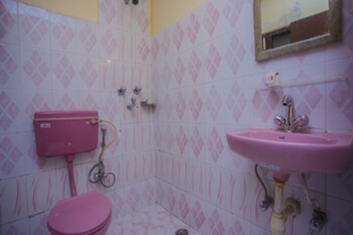 Room 2 of 24