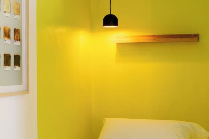 Room 36 of 148