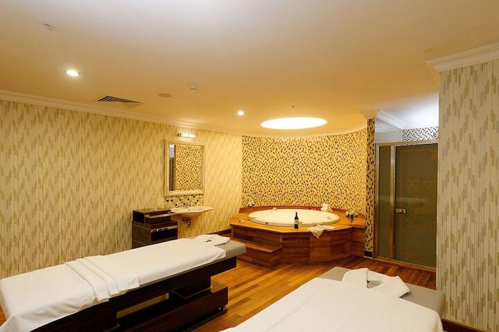 Relaxing Spa