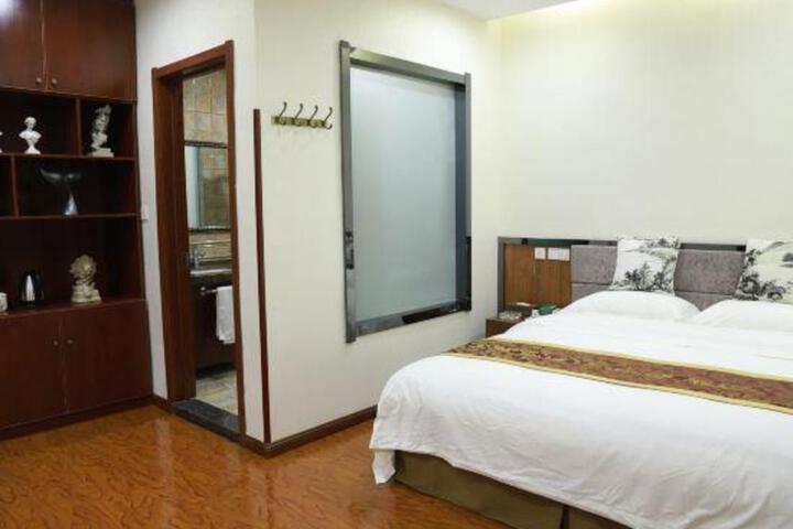 General 16 of 18