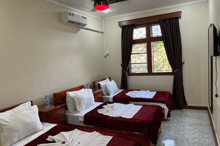 Room 32 of 92