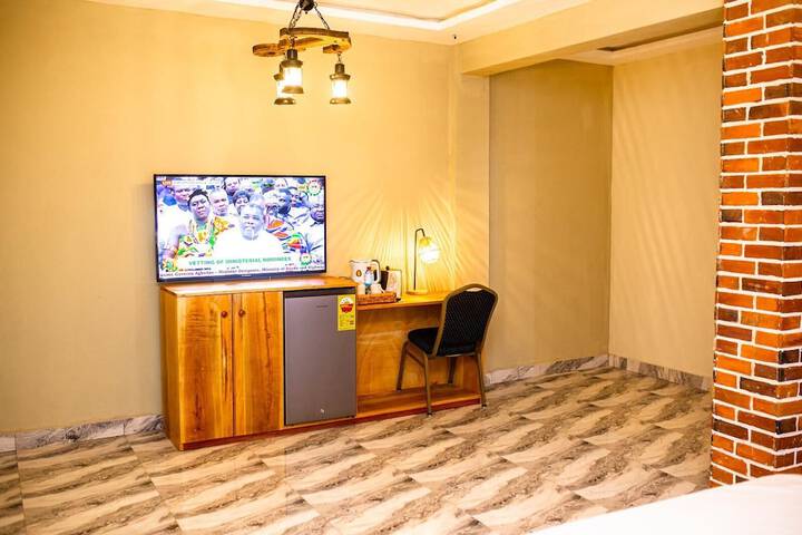Room 15 of 31