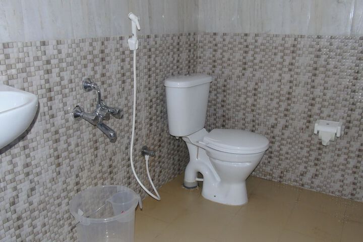 Room 14 of 25
