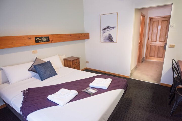 Room 30 of 65