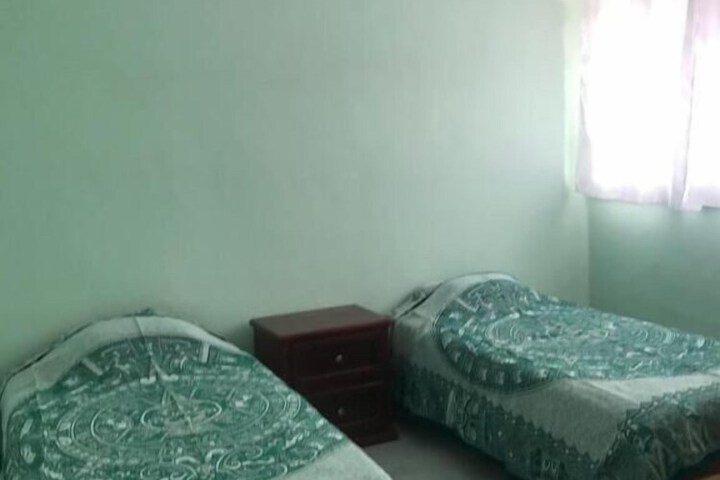 Room 6 of 26