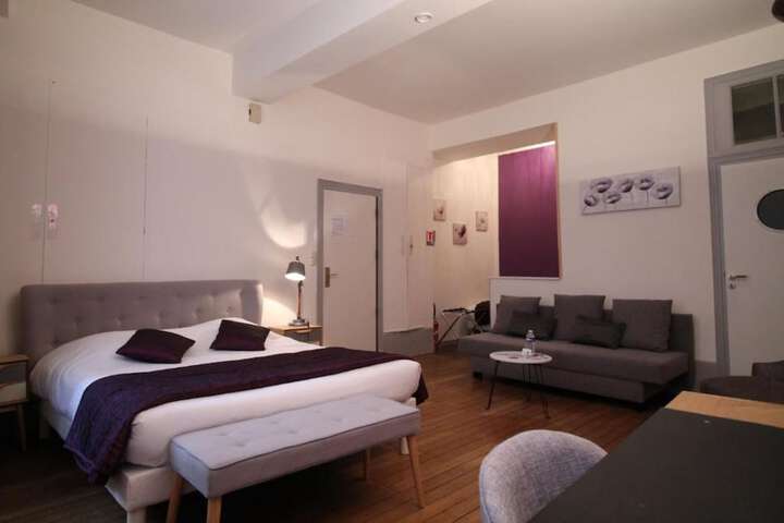 Room 7 of 31
