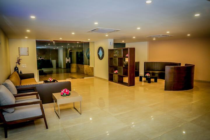 Hotel Interior 5 of 24