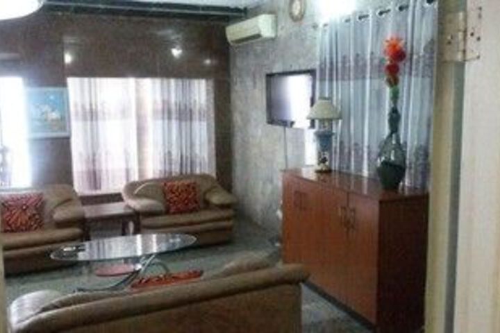 Room 27 of 45