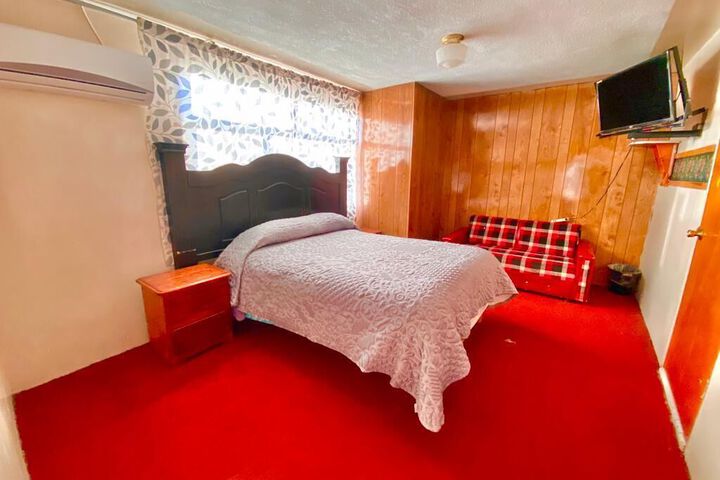 Room 14 of 14