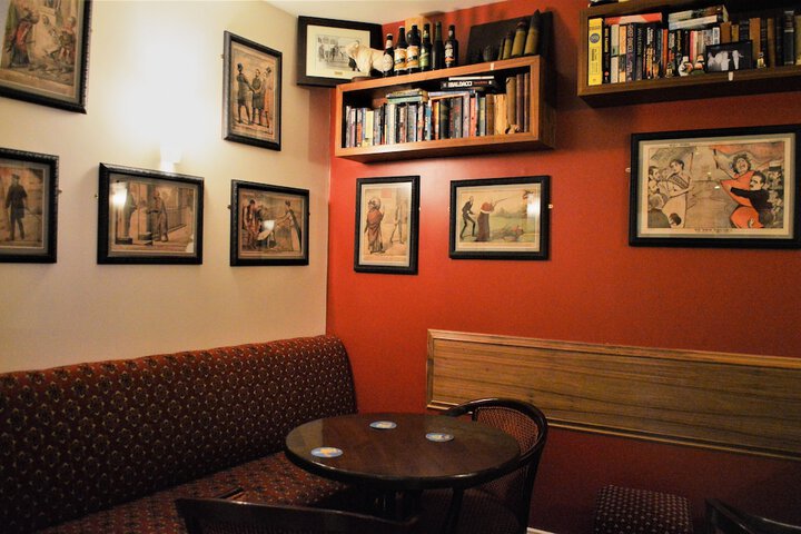 Lounge 188 of 219